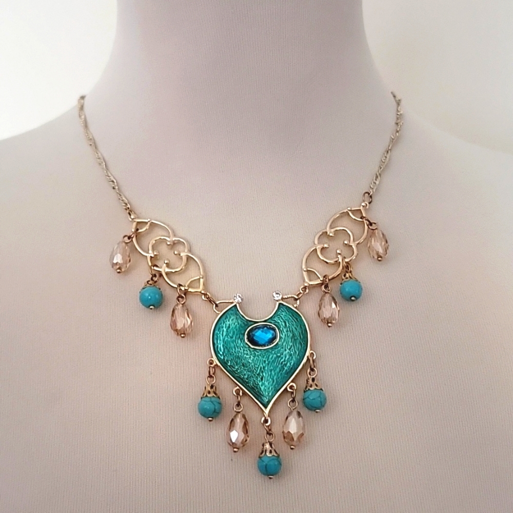 Disney Princess Jasmine Aladdin necklace
